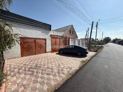 Отдельный дом · 6 комнат · 120 м² · 8 сот., Барбюса 12 — Барбюса-Макарова за 50 млн 〒 в Таразе