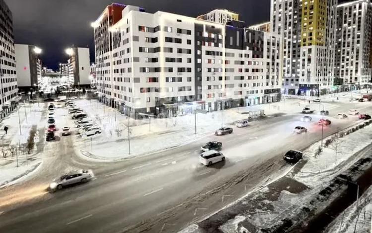 2-комнатная квартира · 39.2 м² · 8/22 этаж, Роза Багланова 6 за 33.5 млн ₸ в Астане, Нура р-н — фото 2