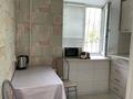 3-комнатная квартира · 54 м² · 1/5 этаж, Майкудук, кузембаева 58 — магазин колос рядом с алеикои за 15 млн ₸ в Караганде, Алихана Бокейханова р-н