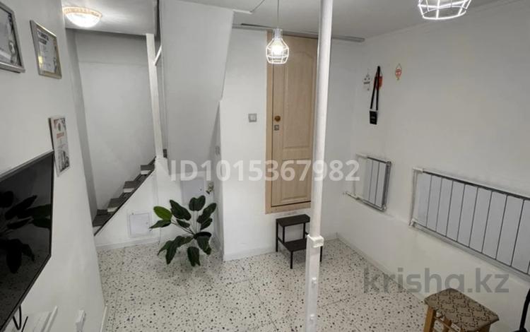 Офисы, образование, кабинеты и рабочие места · 27 м² за 170 000 ₸ в Астане, Есильский р-н — фото 2