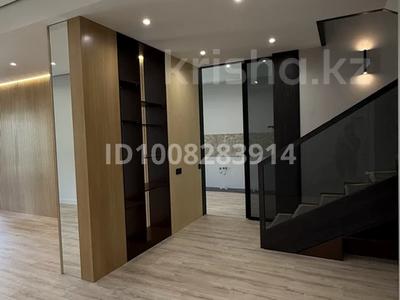 5-комнатная квартира · 230 м² · 5/5 этаж, мкр Ерменсай, Ушкемпирова 42 за 265 млн ₸ в Алматы, Бостандыкский р-н