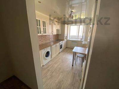 2-бөлмелі пәтер, 60 м², 3/5 қабат, мкр. Алтын орда 338 А, бағасы: 20 млн 〒 в Актобе, мкр. Алтын орда