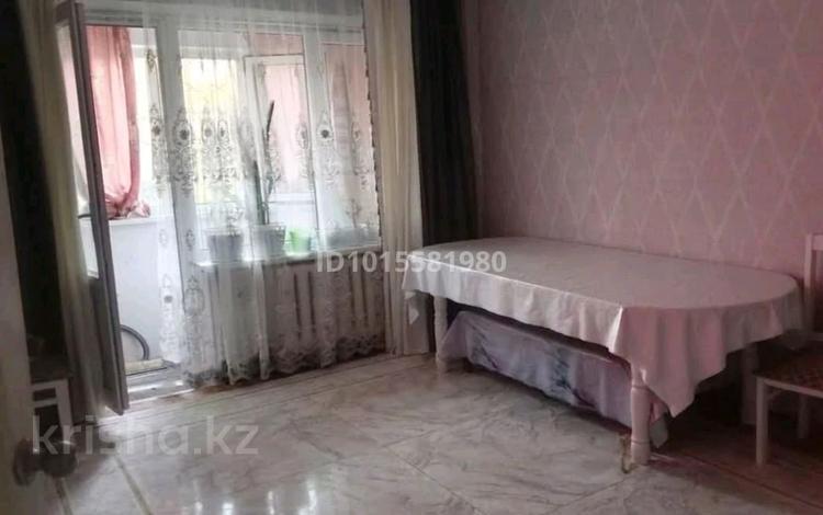 3-бөлмелі пәтер · 69 м² · 1/5 қабат, макарова 22а — ресторан Айсұлтан холл, бағасы: 15 млн ₸ в Таразе — фото 2