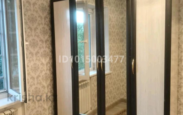 3-комнатная квартира · 60 м² · 4/5 этаж, 8-й микрорайон 53 — 23 школа, Аманат, магазин Заңғар за 170 000 ₸ в Шымкенте, Туран р-н — фото 2