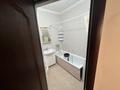 1-бөлмелі пәтер · 55 м² · 4/5 қабат, мкр. Алмагуль, проспект Султана Бейбарыса 21, бағасы: 140 000 ₸ в Атырау — фото 5