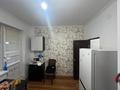 1-бөлмелі пәтер · 55 м² · 4/5 қабат, мкр. Алмагуль, проспект Султана Бейбарыса 21, бағасы: 140 000 ₸ в Атырау — фото 4