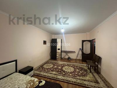 1-комнатная квартира · 55 м² · 4/5 этаж, мкр. Алмагуль, проспект Султана Бейбарыса 21 за 140 000 〒 в Атырау