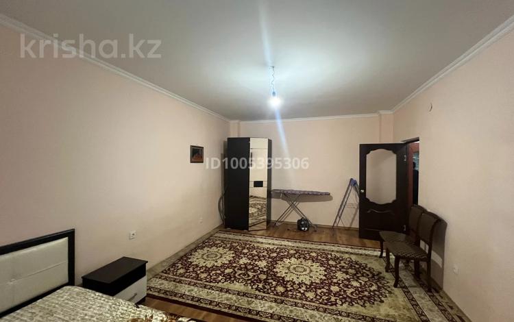 1-бөлмелі пәтер · 55 м² · 4/5 қабат, мкр. Алмагуль, проспект Султана Бейбарыса 21, бағасы: 140 000 ₸ в Атырау — фото 10