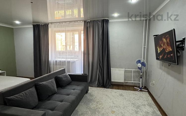 1-комнатная квартира · 50 м² · 2/10 этаж, Ткачева 14 — Ткачева-Сатпаева за 13 000 ₸ в Павлодаре — фото 15