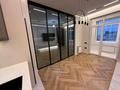4-комнатная квартира · 130 м² · 13/17 этаж, мкр Юго-Восток, Строителей 28/5 за 138 млн ₸ в Караганде, Казыбек би р-н — фото 18