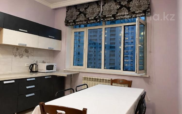 2-бөлмелі пәтер · 95 м² · 7/16 қабат, Абая 150/230, бағасы: 370 000 ₸ в Алматы, Бостандыкский р-н — фото 3