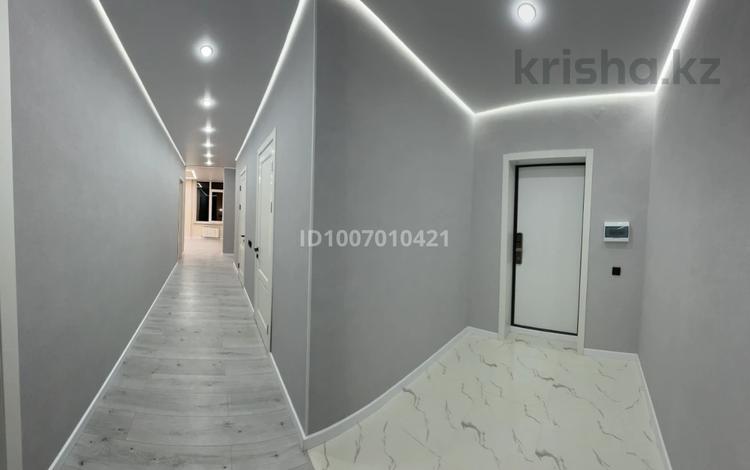 3-комнатная квартира · 103 м² · 2/8 этаж, Кокжал Барака за 68 млн ₸ в Усть-Каменогорске — фото 34
