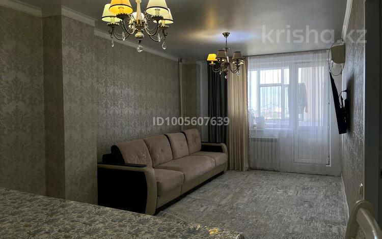 3-комнатная квартира · 105 м² · 8/9 этаж, мкр 12 64 за 37 млн ₸ в Актобе — фото 2