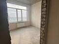 2-бөлмелі пәтер · 50 м² · 8/9 қабат, Курмангазы строение 116, бағасы: 27 млн ₸ в Атырау, мкр Авангард-4 — фото 11