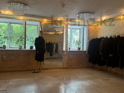 Свободное назначение, офисы, магазины и бутики, салоны красоты, образование · 60 м² за 27.7 млн 〒 в Петропавловске