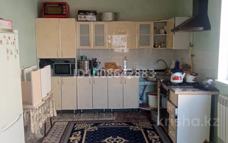 Отдельный дом · 4 комнаты · 108.2 м² · 1500 сот., 4-кварталь 1048 — 8 за 10 млн ₸ в Саина Шапагатовой — фото 2