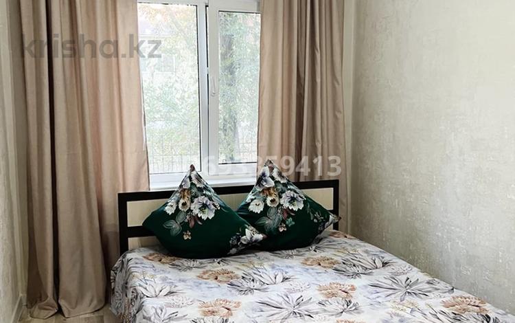 2-комнатная квартира · 52 м² · 1/5 этаж, Аманжолова 141 за 16 000 ₸ в Уральске, мкр Школьник — фото 13
