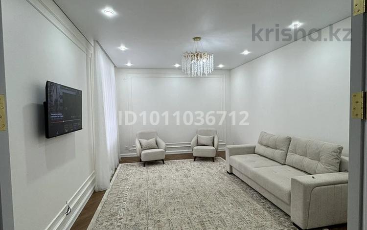 4-комнатная квартира · 118 м² · 3/13 этаж, мкр Юго-Восток, Букетова 3/3 за 70 млн ₸ в Караганде, Казыбек би р-н — фото 2