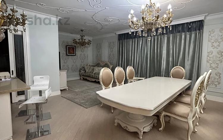 4-бөлмелі пәтер · 180 м² · 14/18 қабат, Аль-Фараби 21, бағасы: 1.3 млн ₸ в Алматы, Медеуский р-н — фото 25