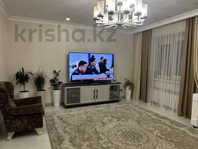 3-комнатная квартира · 125 м² · 2/5 этаж, мкр Юго-Восток, мкрн Степной-2 14/15 за 65 млн ₸ в Караганде, Казыбек би р-н