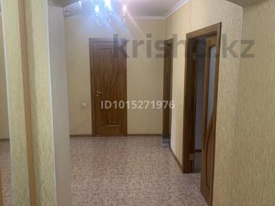 3-комнатная квартира · 77 м² · 2/10 этаж, Набережная за 180 000 ₸ в Актобе
