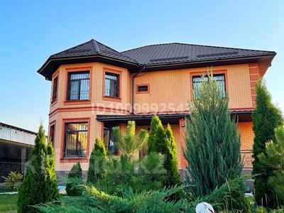 Жеке үй · 6 бөлме · 360 м² · 10 сот., мкр Калкаман-2, бағасы: 2.5 млн 〒 в Алматы, Наурызбайский р-н