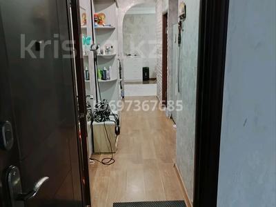 Пәтерлер в Костанайской обл.: 3-бөлмелі пәтер · 70 м² · 4/5 қабат, 3 21 — Самый центр народный банк , керуен, казахская школа во дворе и прочее, бағасы: 14 млн 〒 3-бөлмелі пәтер · 70 м² · 4/5 қабат, 3 21 — Самый центр народный банк , керуен, казахская школа во дворе и прочее, бағасы: 14 млн 〒 в Лисаковске