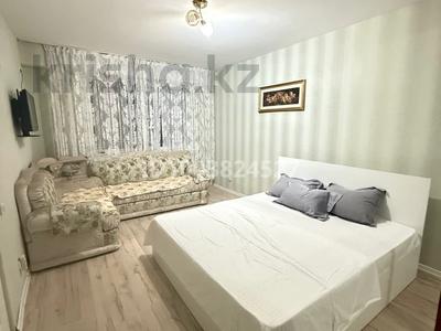 1-комнатная квартира · 40 м², Кайыма Мухамедханова 17 за 2 000 ₸ в Астане, Есильский р-н