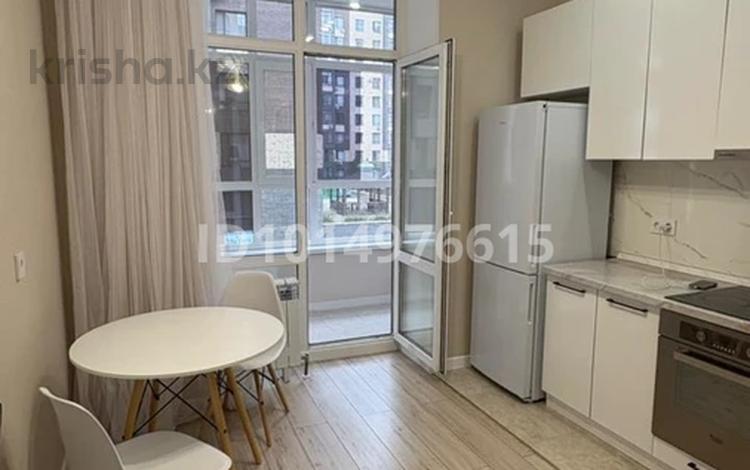 1-комнатная квартира · 36 м² · 3/10 этаж, Улы Дала 31/1 за 260 000 ₸ в Астане, Нура р-н — фото 2