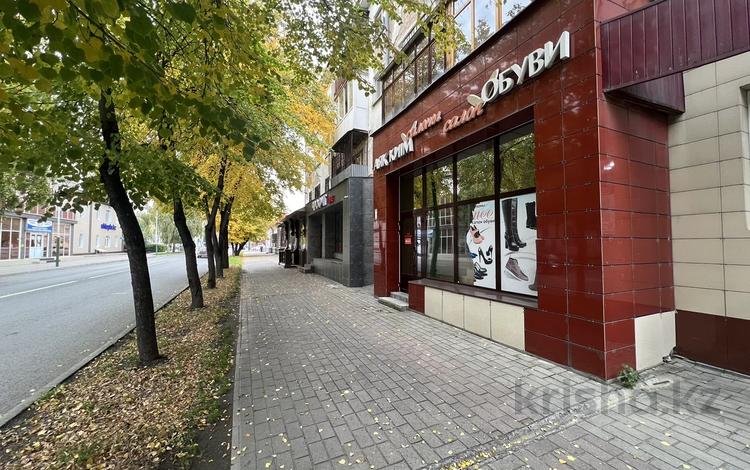 Магазины и бутики • 30 м² за 49.9 млн 〒 в Усть-Каменогорске — фото 2