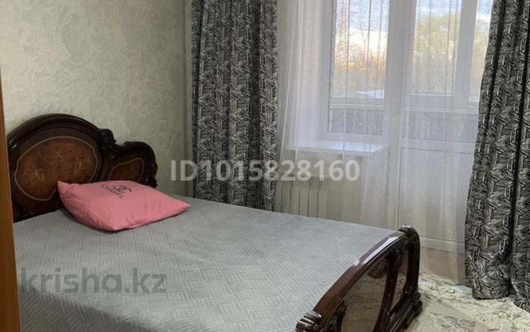 2-комнатная квартира · 57 м² · 1/5 этаж, Уральская 32 за 180 000 ₸ в Петропавловске — фото 2