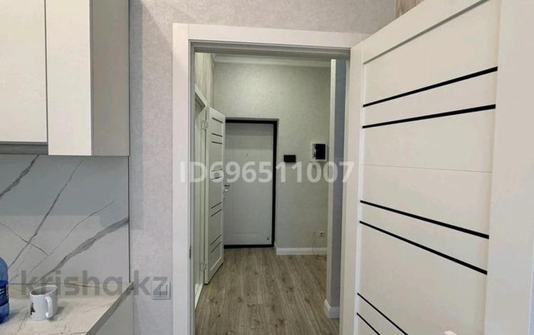 1-комнатная квартира, 39.3 м², 7/9 этаж, Толе би 12/2 — Туран Улыдала