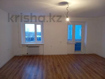 Продажа квартир в Улытау обл.: 4-комнатная квартира · 110.6 м² · 2/4 этаж, Абая 85 за 25 млн 〒 4-комнатная квартира · 110.6 м² · 2/4 этаж, Абая 85 за 25 млн 〒 в Жезказгане