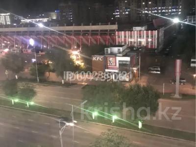 4-бөлмелі пәтер · 130 м² · 8/10 қабат, Абулхаир Хана 61, бағасы: 700 000 〒 в Актобе