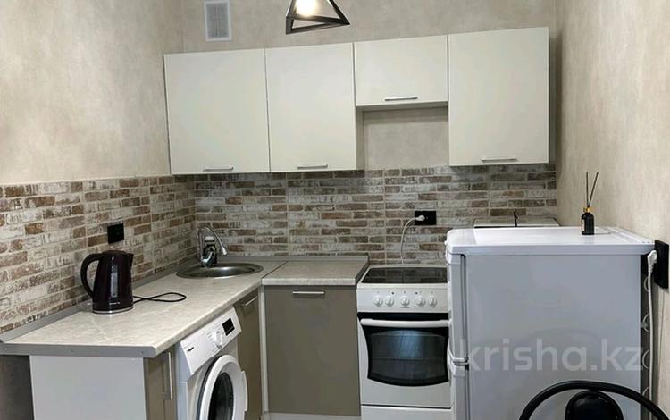 1-бөлмелі пәтер · 40 м² · 4 қабат, Комсомольский ш/а., Мангилик ел 40/2 — Возле монумента Триумфальная арка, бағасы: 18 000 ₸ в Астане, Есильский р-н — фото 2