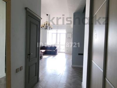 3-бөлмелі пәтер · 100 м² · 5/8 қабат, Юбилейный ш/а., Жамал Омарова 37 — Достык-ондасынова, бағасы: 103 млн ₸ в Алматы, Медеуский р-н