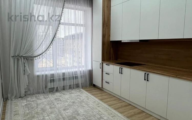 2-комнатная квартира · 75 м² · 7/7 этаж, 41-й мкр 22 за 27.5 млн ₸ в Актау — фото 2