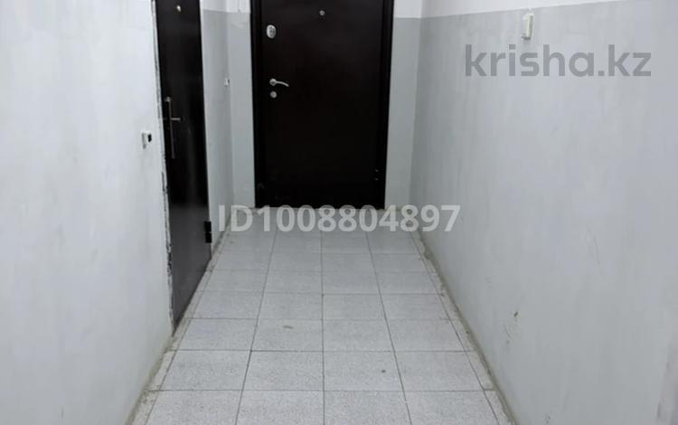 2-бөлмелі пәтер · 57 м² · 2/5 қабат, мкр Нурсая, проезд Шырайлы 1 1, бағасы: 22 млн ₸ в Атырау — фото 2