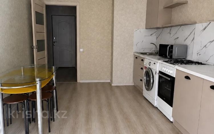 2-комнатная квартира · 65 м² · 4/9 этаж, Береке 57 за 180 000 ₸ в Костанае — фото 2