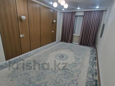 3-комнатная квартира · 65 м² · 2/5 этаж, мкр Айнабулак-3 95 за 40.5 млн ₸ в Алматы, Жетысуский р-н