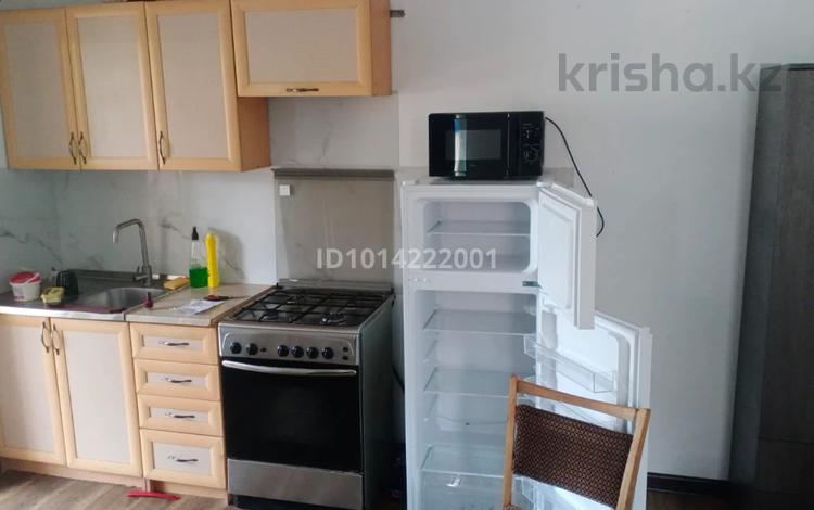 1-комнатная квартира · 20 м² · 1/1 этаж, ул. Федосеева 36 за 120 000 ₸ в Алматы, Турксибский р-н — фото 2