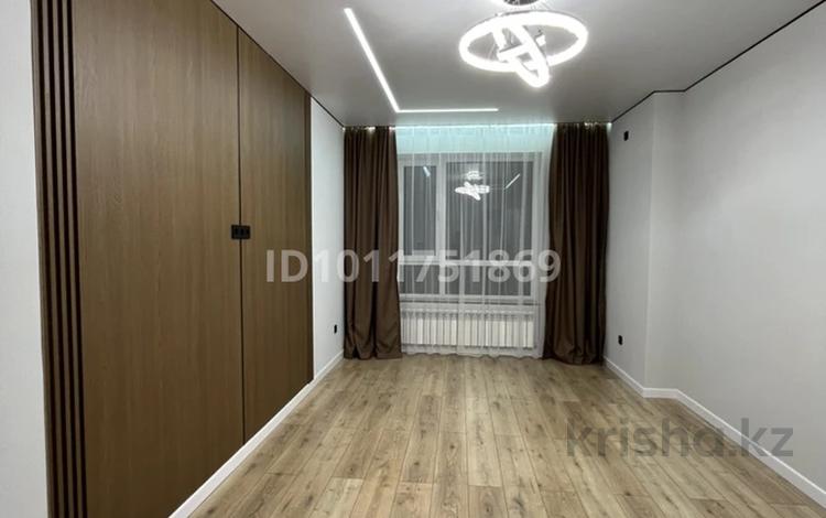 2-комнатная квартира · 62.3 м² · 3/5 этаж, мкр Уркер, Коргалжин 128 за 31 млн ₸ в Астане, Нура р-н — фото 2