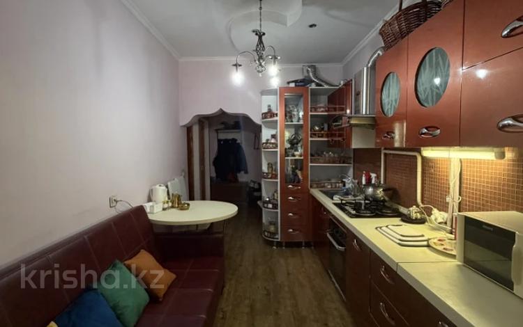 3-бөлмелі пәтер · 64 м² · 2/5 қабат, Тастақ-3 ш/а., Аносова, бағасы: 41.5 млн ₸ в Алматы, Алмалинский р-н — фото 2