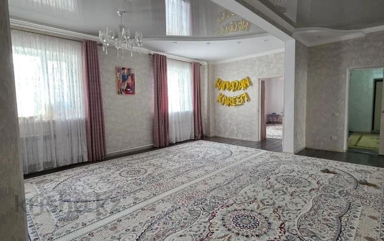 Отдельный дом · 5 комнат · 302.5 м² · 10 сот., Бесшатыр 15 за 50 млн ₸ в Атырау — фото 10