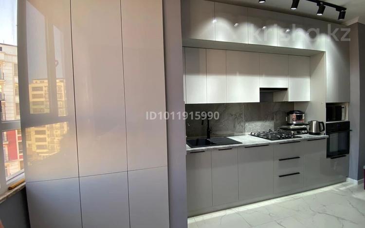 3-комнатная квартира · 94 м² · 7/10 этаж, Куаныша Толеметова 50/15 за 42 млн ₸ в Шымкенте, Абайский р-н — фото 4