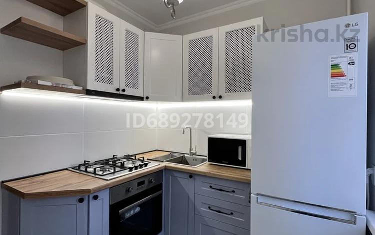 3-комнатная квартира · 70 м² · 4/5 этаж, Жумалиева 150 за 450 000 〒 в Алматы, Алмалинский р-н — фото 3