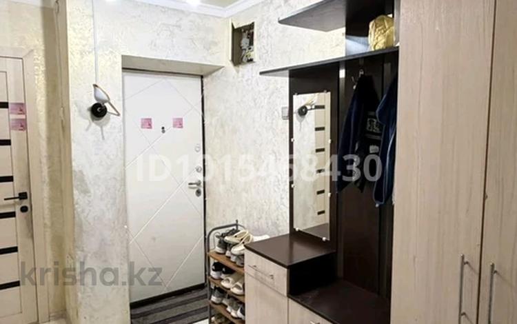 4-бөлмелі пәтер · 59 м² · 1/5 қабат, Баймуханова 48, бағасы: 20 млн ₸ в Атырау, мкр Привокзальный-5 — фото 2