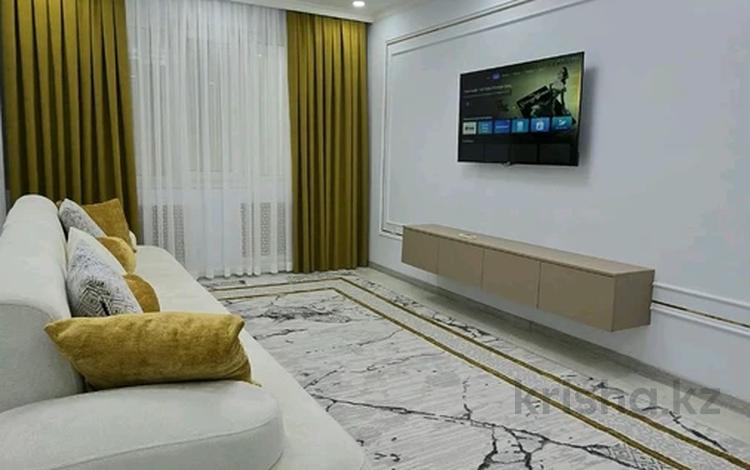 3-комнатная квартира · 65 м² · 4/5 этаж, 16 мкр 13 за 28 млн ₸ в Шымкенте — фото 2