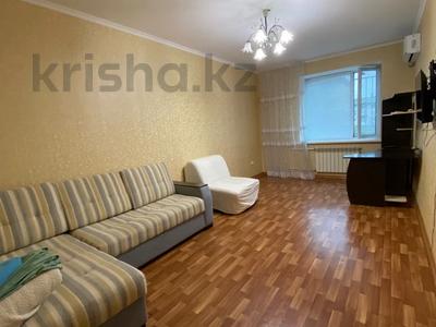 1-комнатная квартира · 48 м² · 3/5 этаж, мкр Кунаева за 130 000 〒 в Уральске