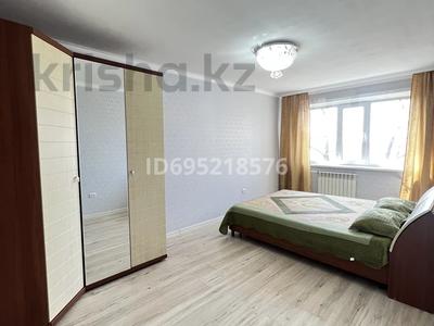 2-комнатная квартира · 50 м² · 3/9 этаж, мкр Юго-Восток, 27й микрорайон за 200 000 ₸ в Караганде, Казыбек би р-н